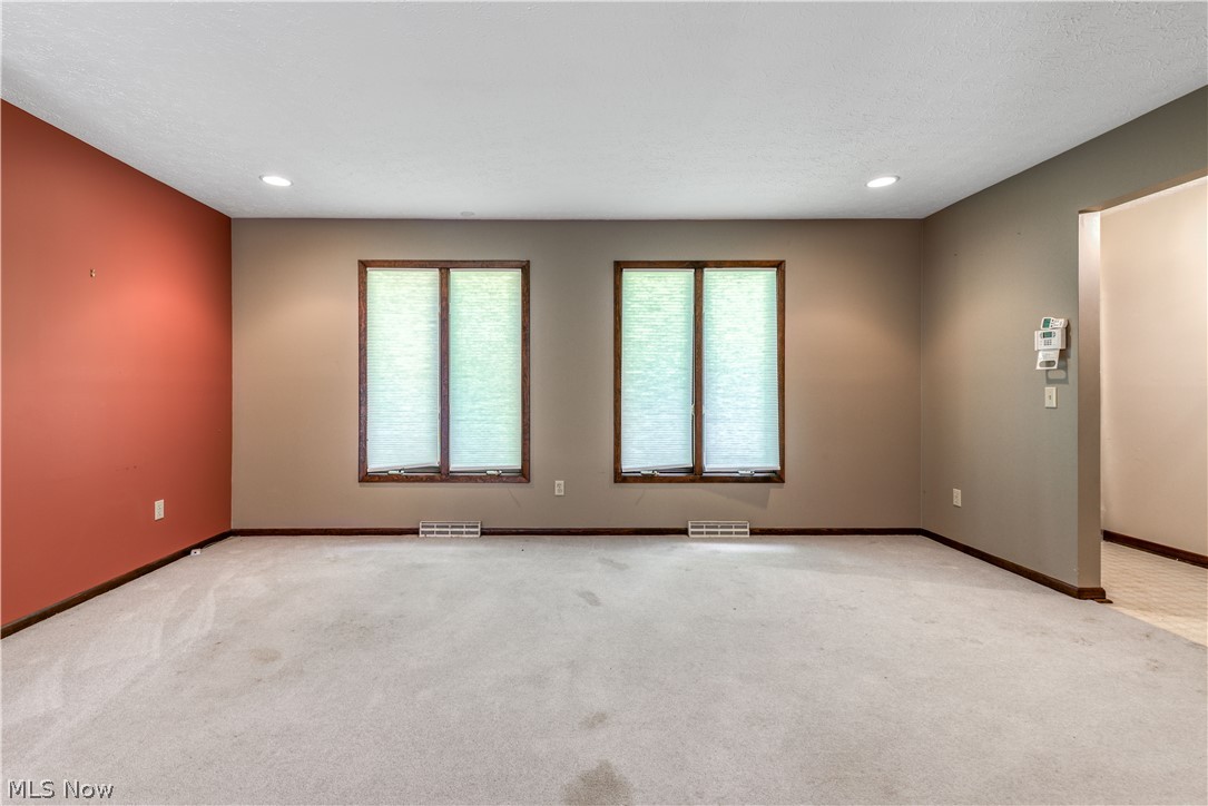 Mayflower - Residential Lease