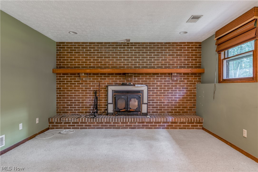 Mayflower - Residential Lease