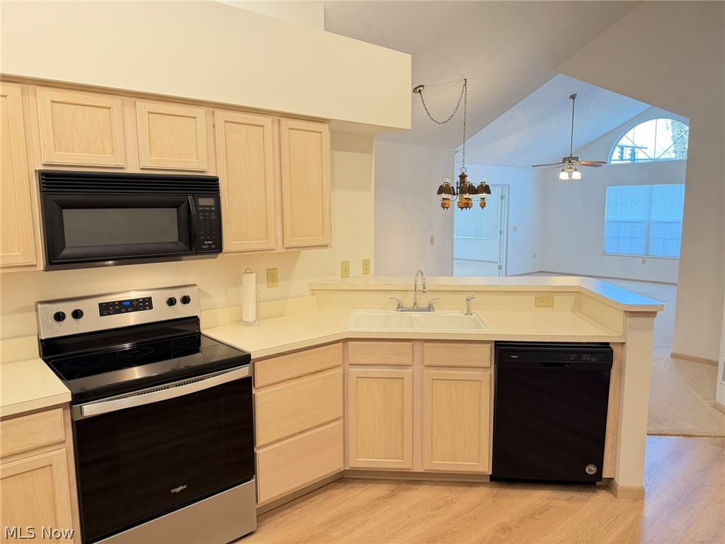 The Crossings at Forest Glen - Residential