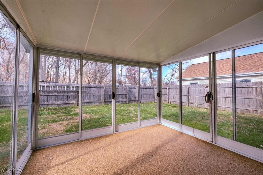 Sheffield Lake, Ohio 44054, United States, 3 Bedrooms Bedrooms, ,2 BathroomsBathrooms,Residential,Active,247757