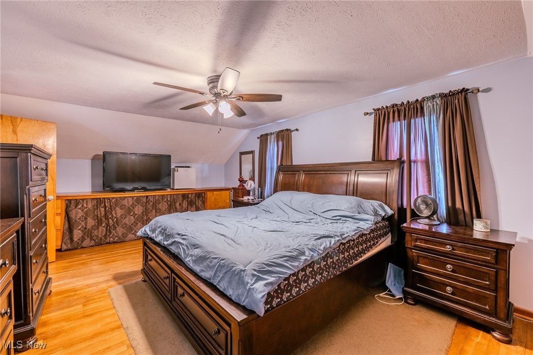 Sheffield Lake, Ohio 44054, United States, 3 Bedrooms Bedrooms, ,2 BathroomsBathrooms,Residential,Active,247757