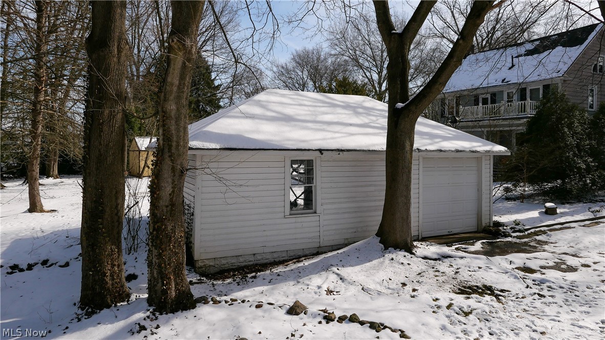 Twin Lakes Association - Residential