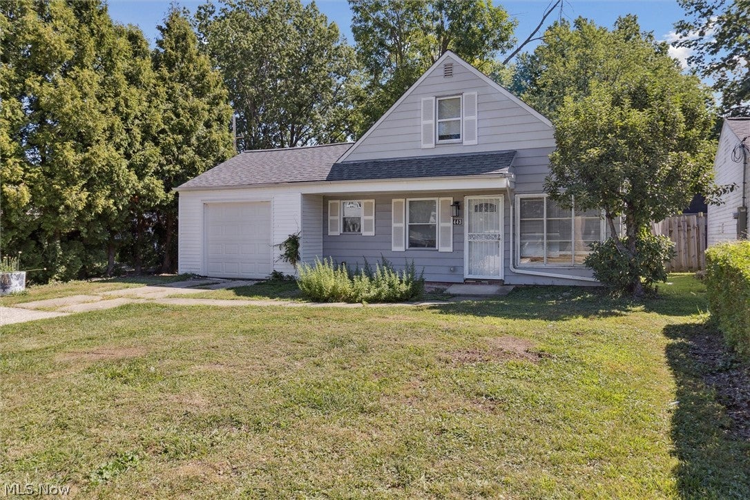 443 Fairway Boulevard