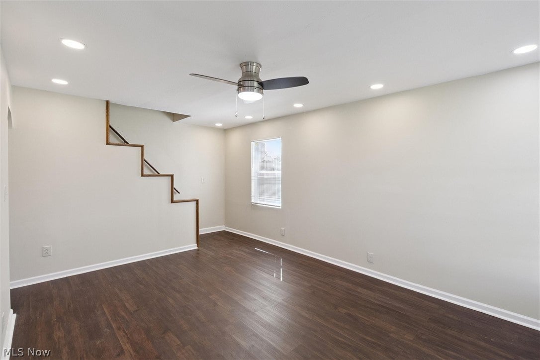 443 Fairway Boulevard
