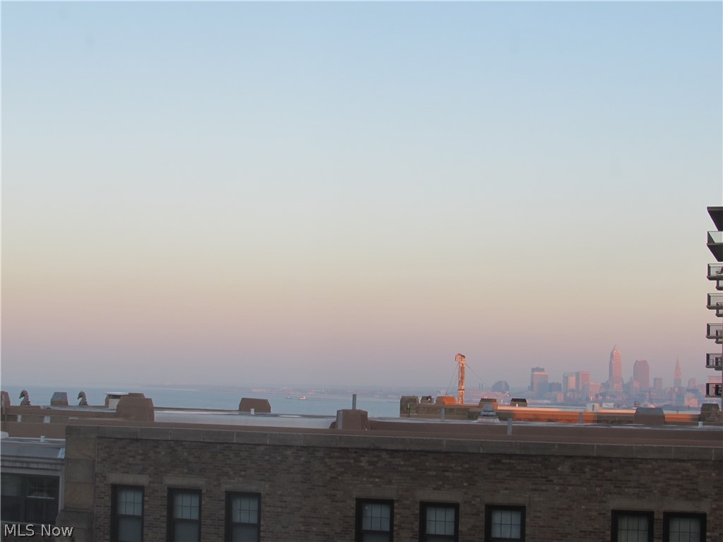 Marine Towers East Condo - Residential