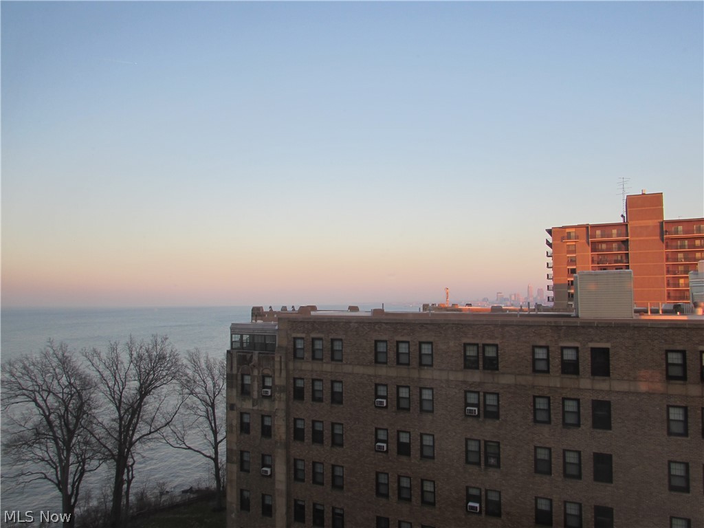 Marine Towers East Condo - Residential