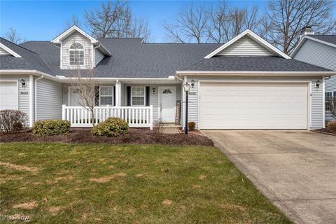 30380 Sugar Sand Lane Unit 24b, North Olmsted, OH 44070 - #: 5105251