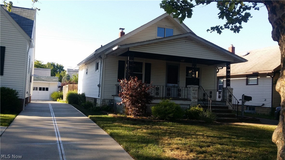 Ramona Heights - Residential