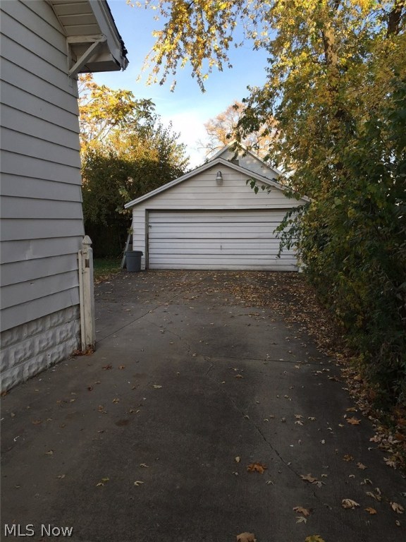 City/Youngstown - Residential Lease