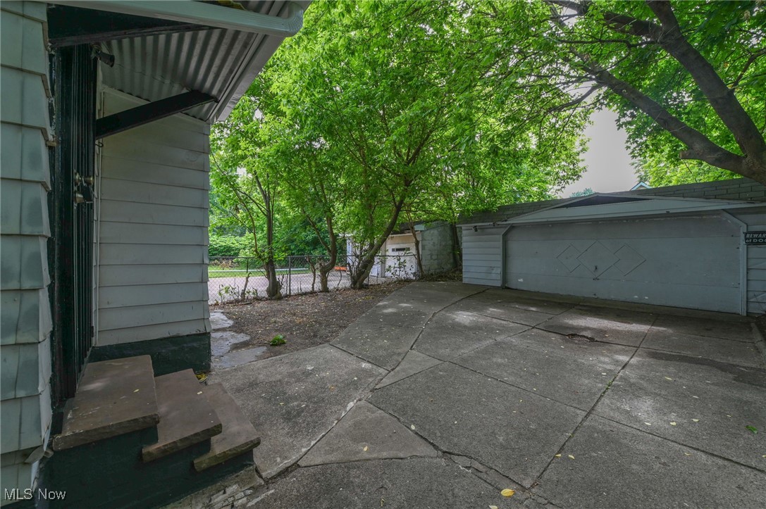 Hubbard Cook - Residential Income