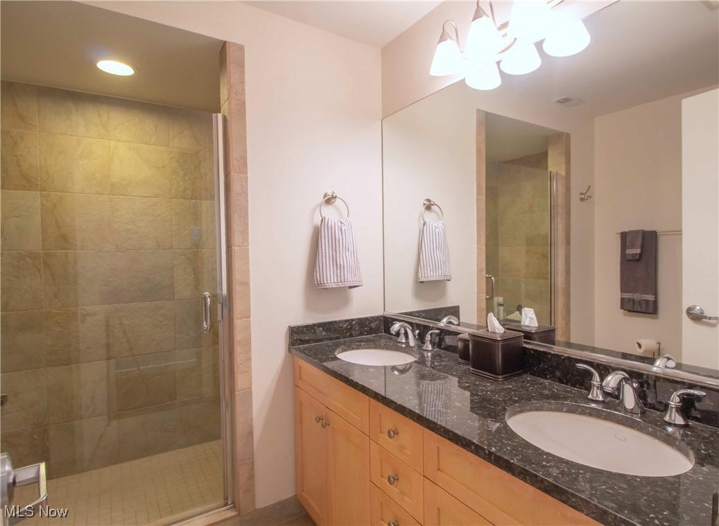 Pinnacle Condo - Residential Lease