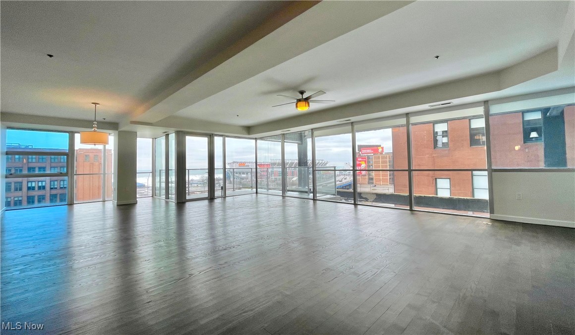 Pinnacle Condo - Residential Lease