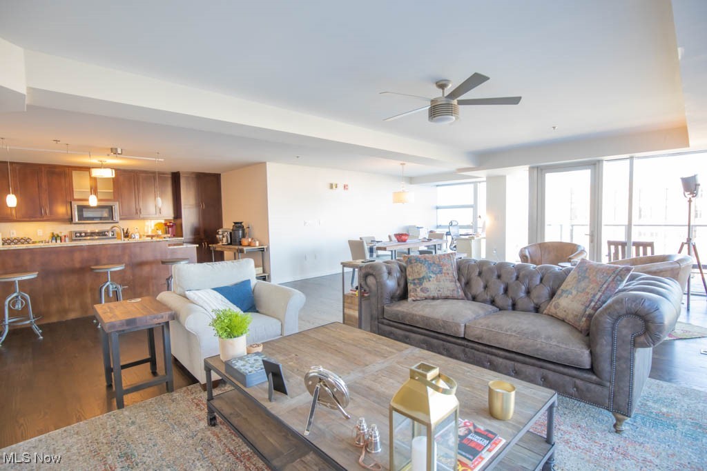 Pinnacle Condo - Residential Lease