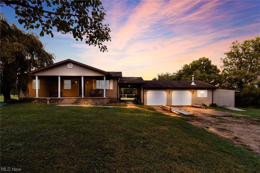 Welcome to your move in ready country ranch home with a 4th bdrm. The kitchen includes granite counters and tons of cabinet space. Walk out to your new maintenance free deck and enjoy the vast skyline. Distance from neighbors provides privacy well beyond your own yard. The basement includes a ground level walk out door and is partially finished for additional space. The garage is actually big enough for a 3rd car or space for all your toys. Includes an attached workshop with electric. Located 2 minutes from Warren HS and Sweet Apple Farms. 22 mins to Marietta and 20 mins to Parkersburg WV.