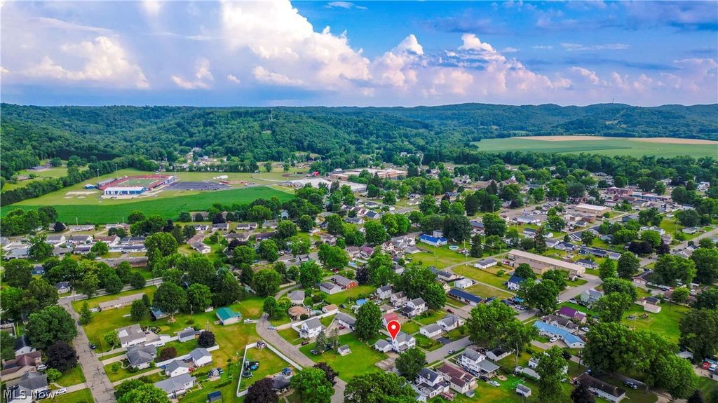Photo of 418 E Tuscarawas Avenue, Gnadenhutten, OH 44629 (MLS # 5224814)