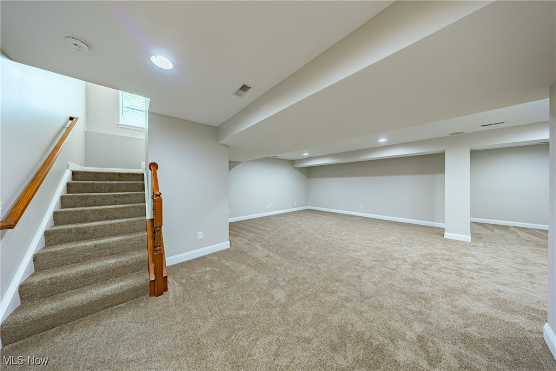 3241 Bent Oak Circle, Medina, Ohio image 24