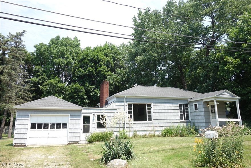 * Within minutes to beautiful Springfield Lake * this Roomy Ranch sits on a fabulous flat lot and has been in the same family since build, its been well-loved over the years and is now "waiting for you", to put your ideas to work and make it shine again** CASH ONLY BUYERS' w/proof of funds --seller will do no repairs**Wood flooring in some rooms and wood trim throughout, a large kitchen w/dining area and jumbo living room that flow together nicely, a lovely sunroom/enclosed porch area and an attached 1 car garage. This home is on public sewer, it is superbly close to shopping--dining--expressway access--more.