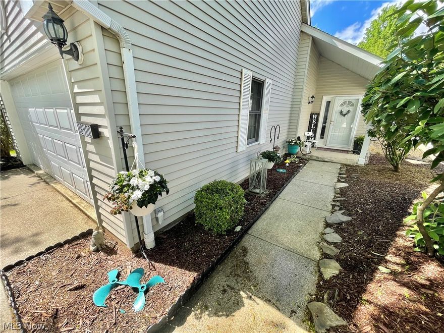 Welcome to 18400 Sherbrooke Oval. This spacious and updated home is nestled in a highly desirable community in Strongsville. The home contains an open floor plan, vaulted ceilings and an abundance of windows that allow natural light to flow through the home. The focal point of the living room is a stunning, see-through, muli-sided fireplace. The stunning kitchen offers plenty of cabinet space and is perfect for entertaining. The gorgeous master bedroom has cathedral ceilings, huge walk-in closet and leads to master bathroom with a walk-in shower. The private patio off of the living room and the deck off of the master bedroom will offer additional living space. High Point HOA included access to a pool, tennis courts and clubhouse/party party room. This home will not last. Call today for your private showing.