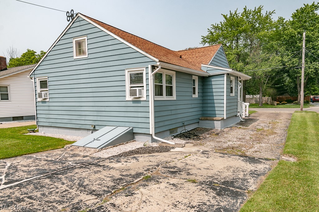 J H Brittons Surv - Residential