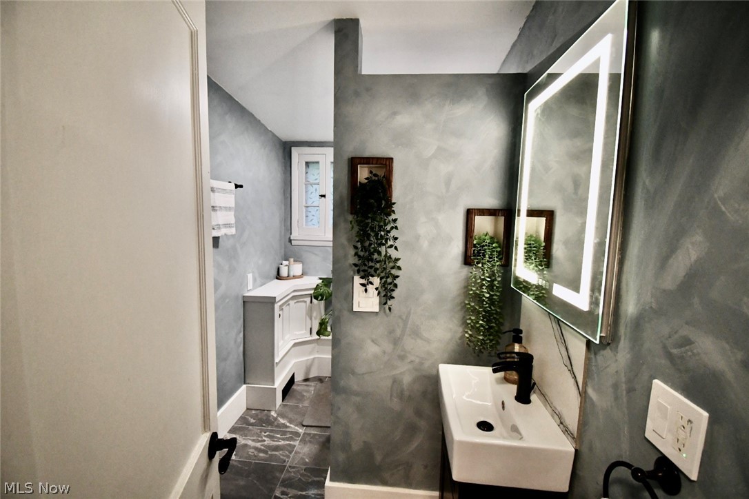 Madison Golf Lakelands - Residential