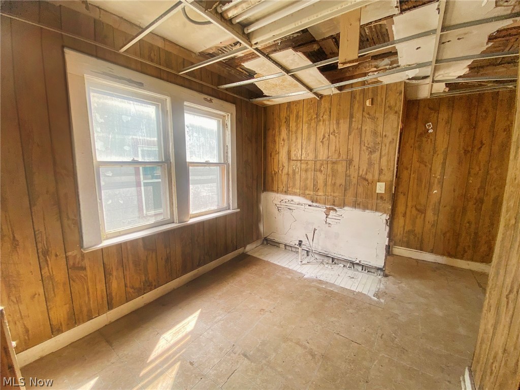 3344 Woodbridge Avenue