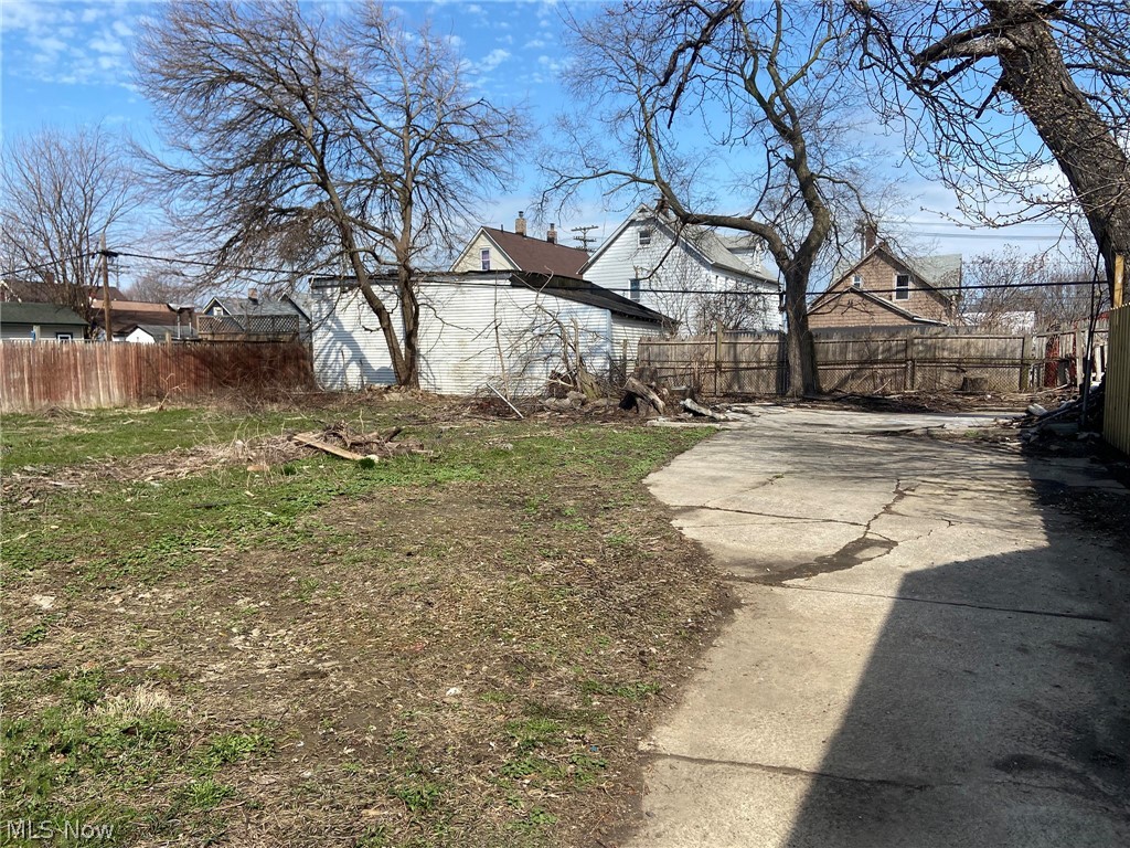 3344 Woodbridge Avenue