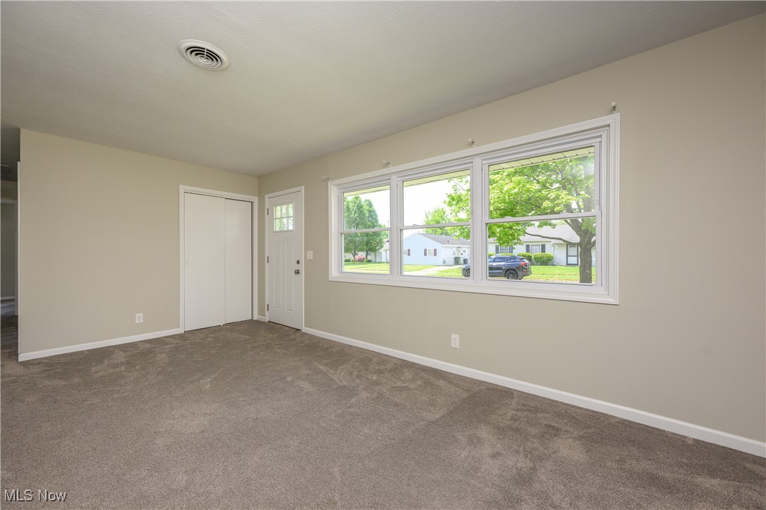 2406 Martha Avenue, Canton, Ohio image 10