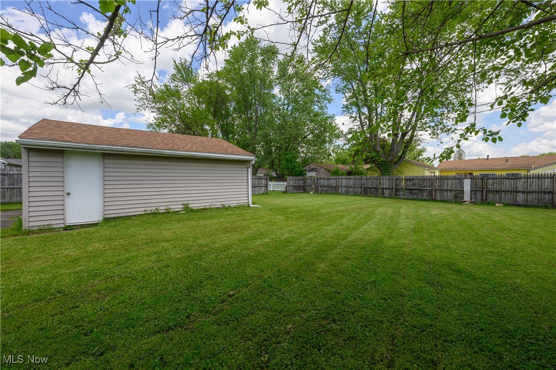 2406 Martha Avenue, Canton, Ohio image 6