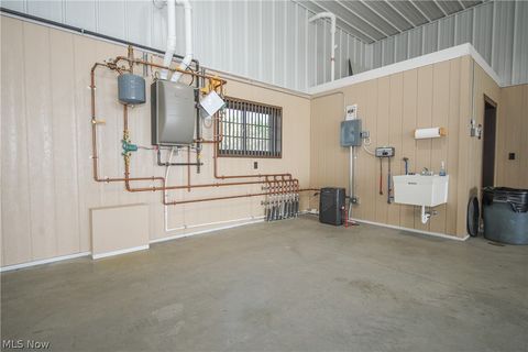 Tiny photo for 42547 Belmont Centerville Road, Belmont, OH 43718 (MLS # 5216824)