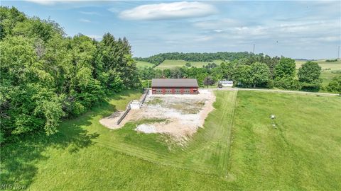 Tiny photo for 42547 Belmont Centerville Road, Belmont, OH 43718 (MLS # 5216824)