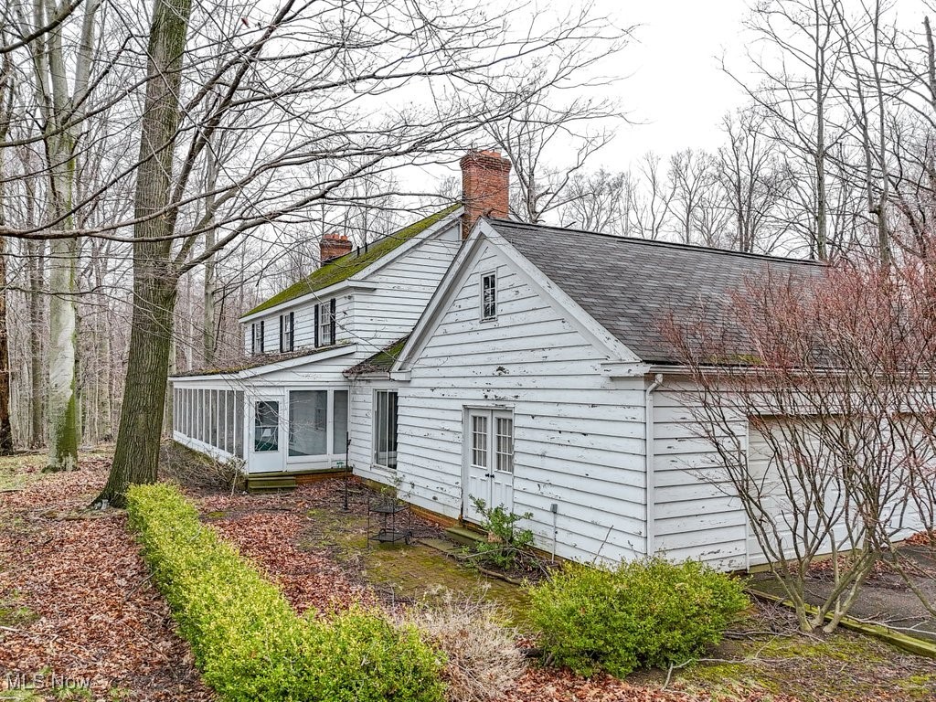 Kirtland, Ohio 44094, United States, 4 Bedrooms Bedrooms, ,3 BathroomsBathrooms,Residential,Contingent,102200