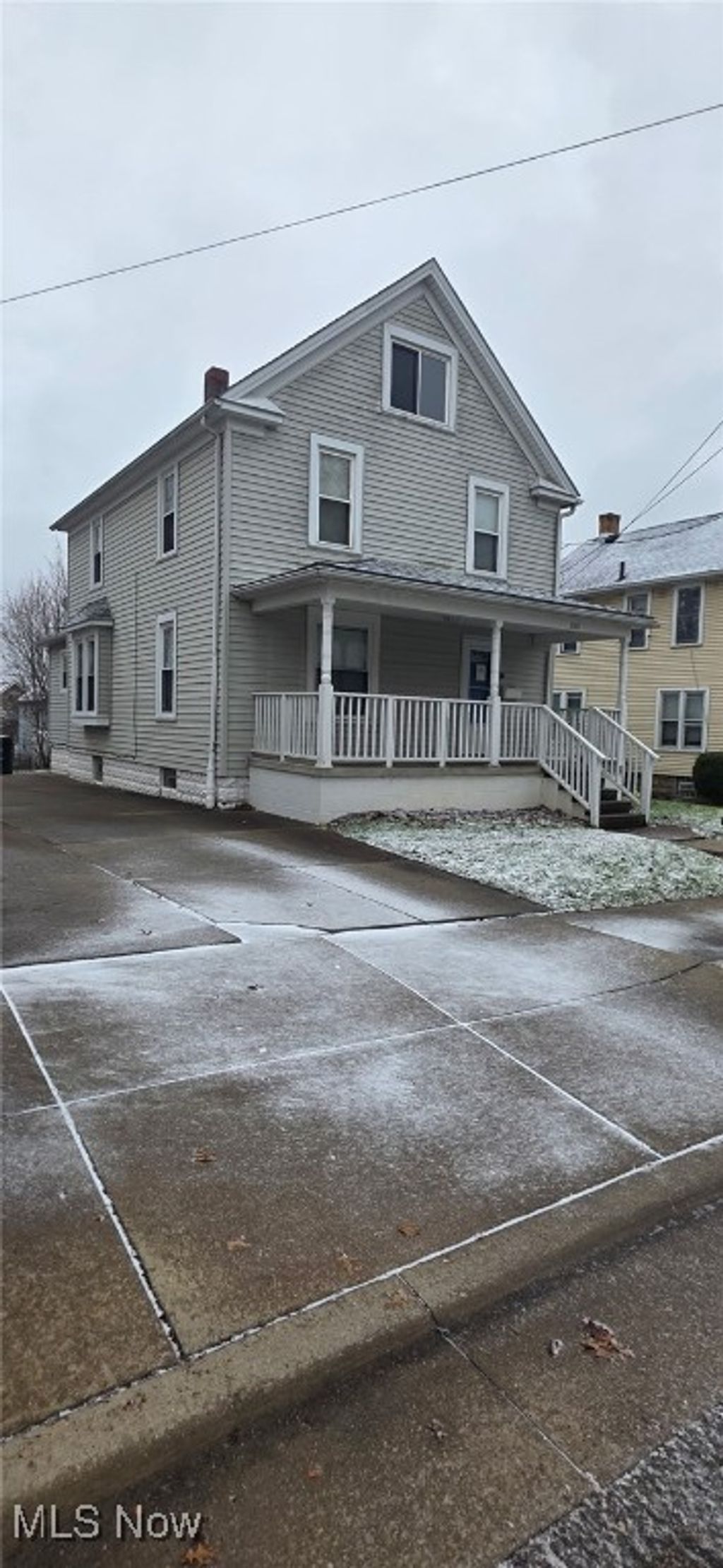 Photo of 920 Redfern Avenue, Akron, OH 44314 (MLS # 5177980)