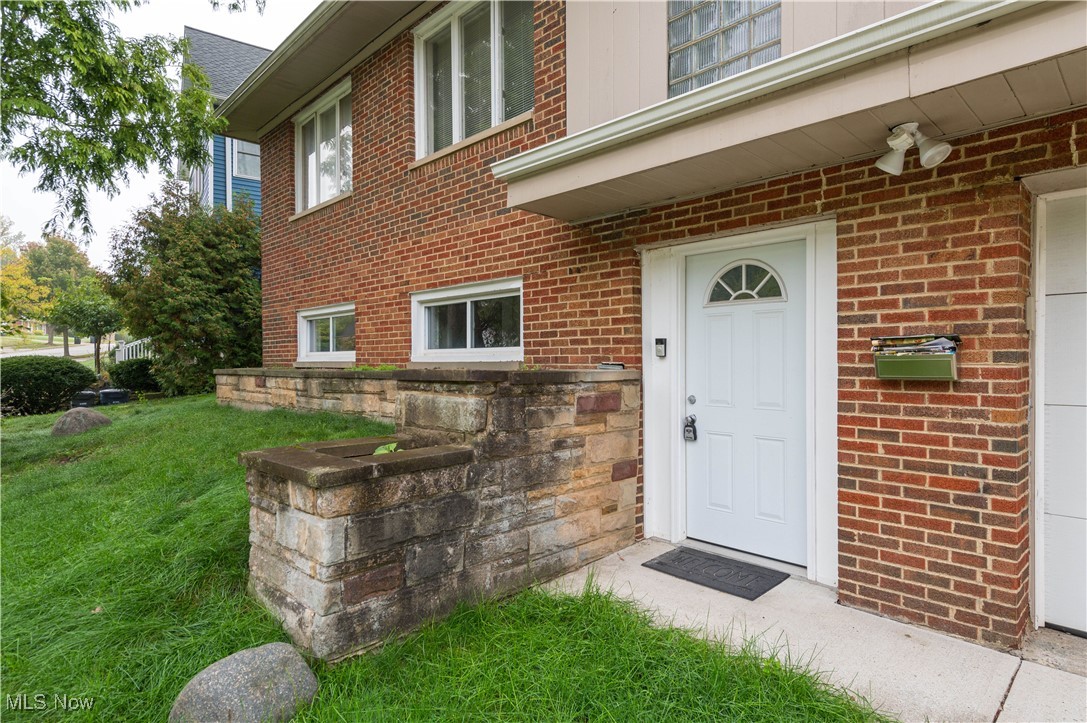 23728 Glenhill Drive