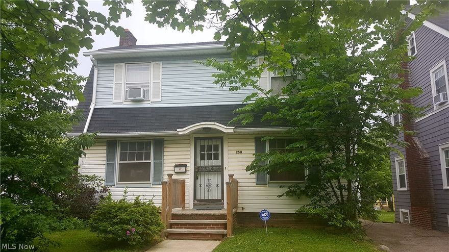 Great investment opportunity!!! This 3 bedroom, 1 bath investment property features formal dining room and living room with fireplace, full bath with ceramic tile, up and down enclosed porches, and newer windows. Property is currently rented and the tenant wants to stay. Immediate income potential!!!