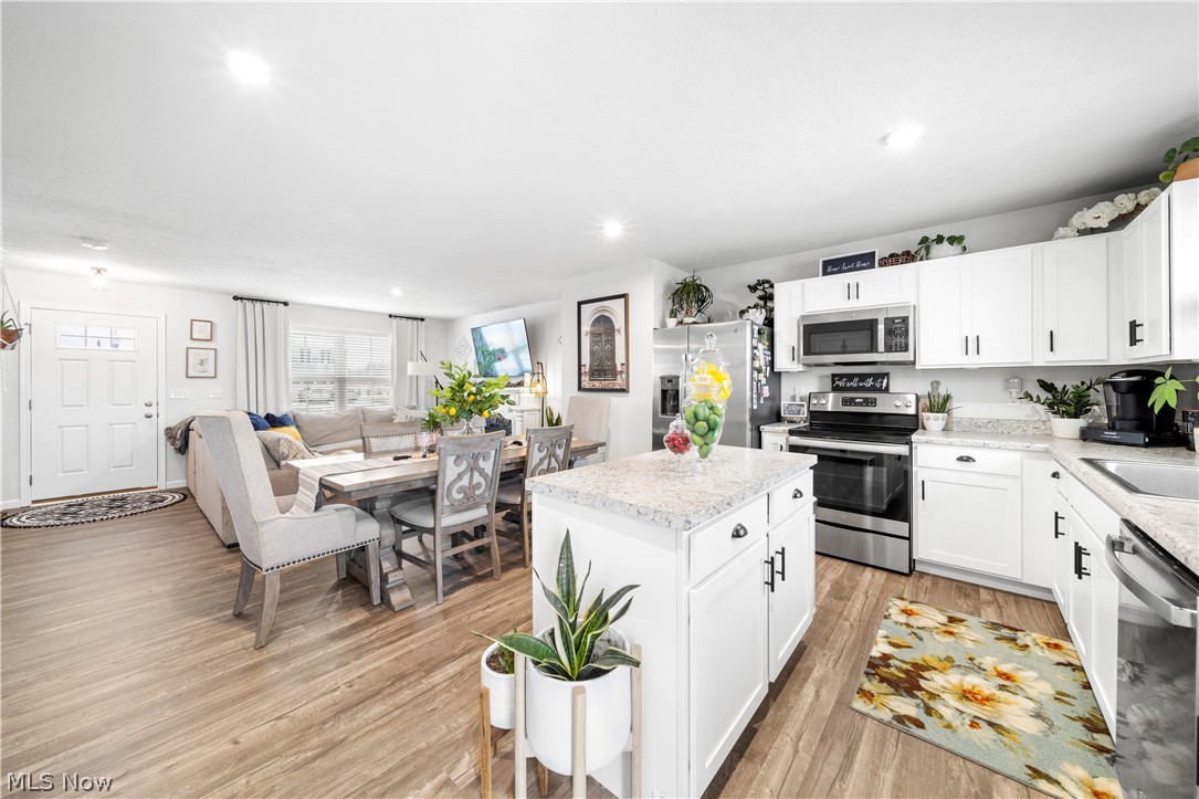 Encore Estates At Heisley Park - Residential