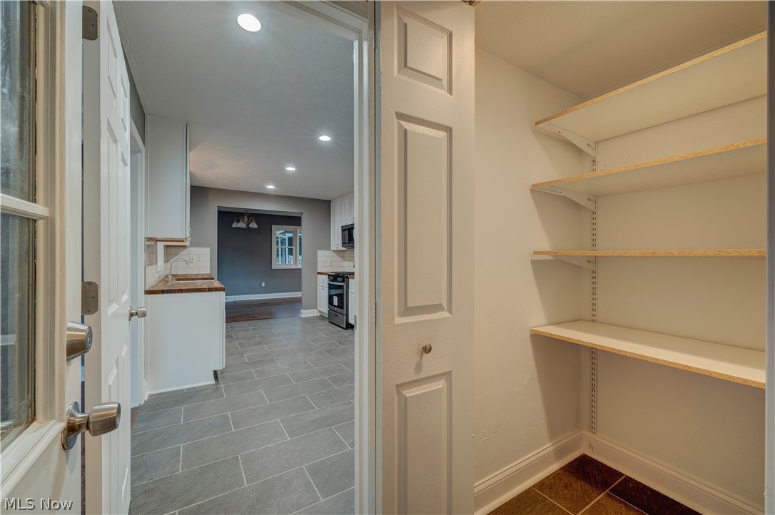 Yoder 06 - Residential