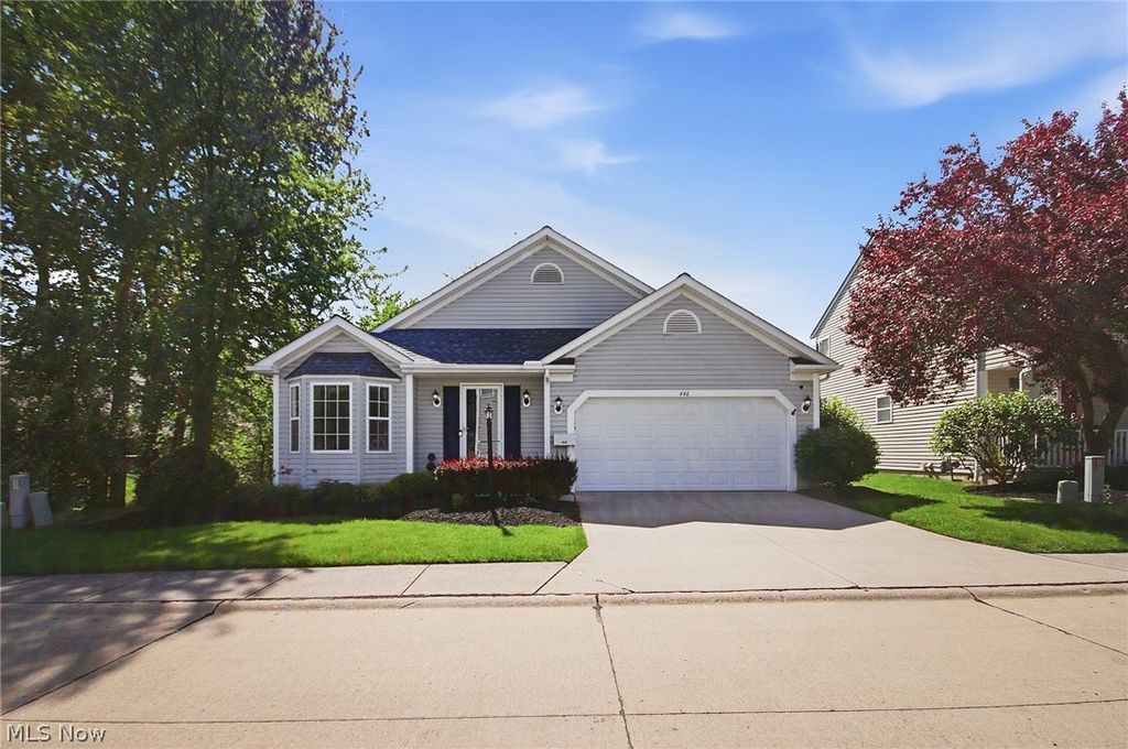 Photo of 446 Rockledge Lane, Brunswick, OH 44212 (MLS # 5212493)