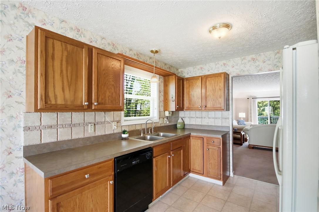 446 Rockledge Lane