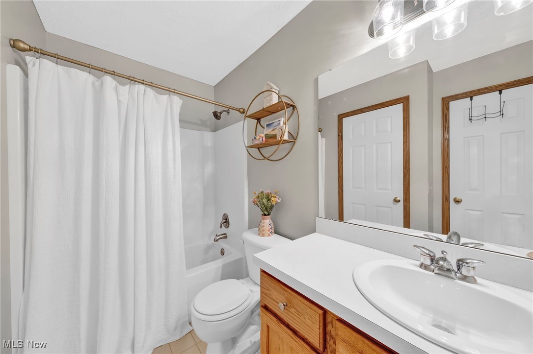 1247 Derbydale Road, Akron, Ohio image 28