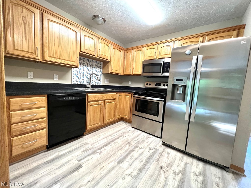 Birch Hill Court South Sub Ph 4 - Residential Lease