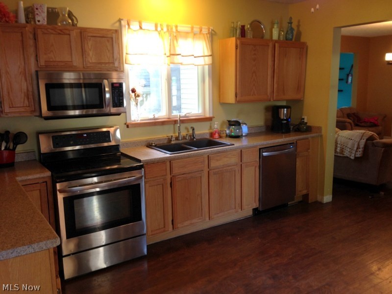 Village/Jefferson - Residential