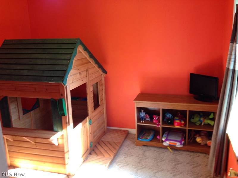 Village/Jefferson - Residential