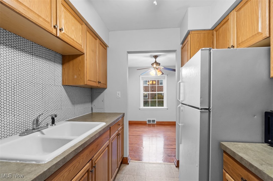 Kenilworth Gardens Condo - Residential