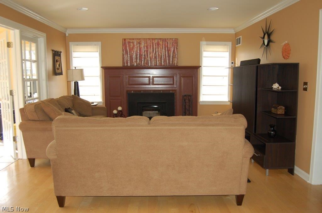 Mary Jonesco 1 - Residential