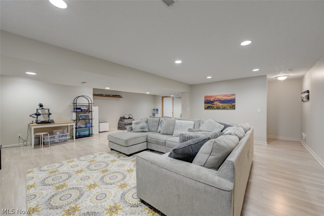 Golden Estate - Residential