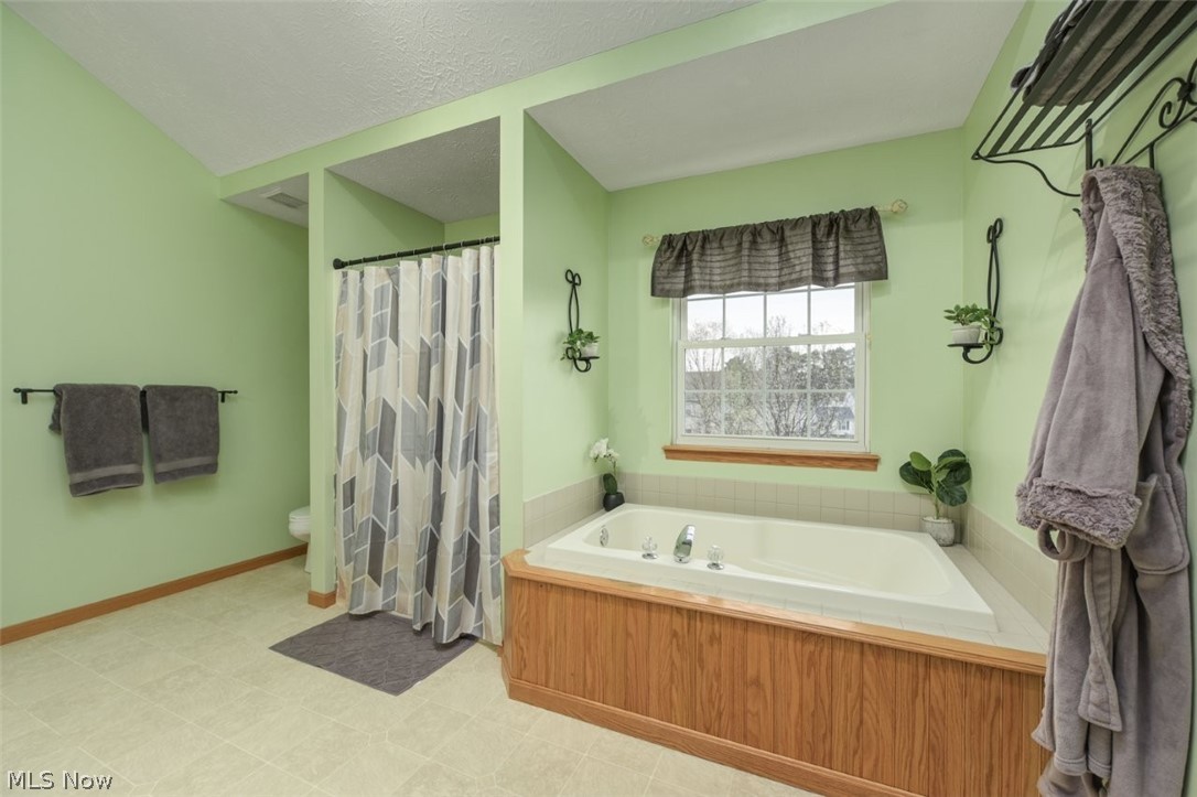 Golden Estate - Residential