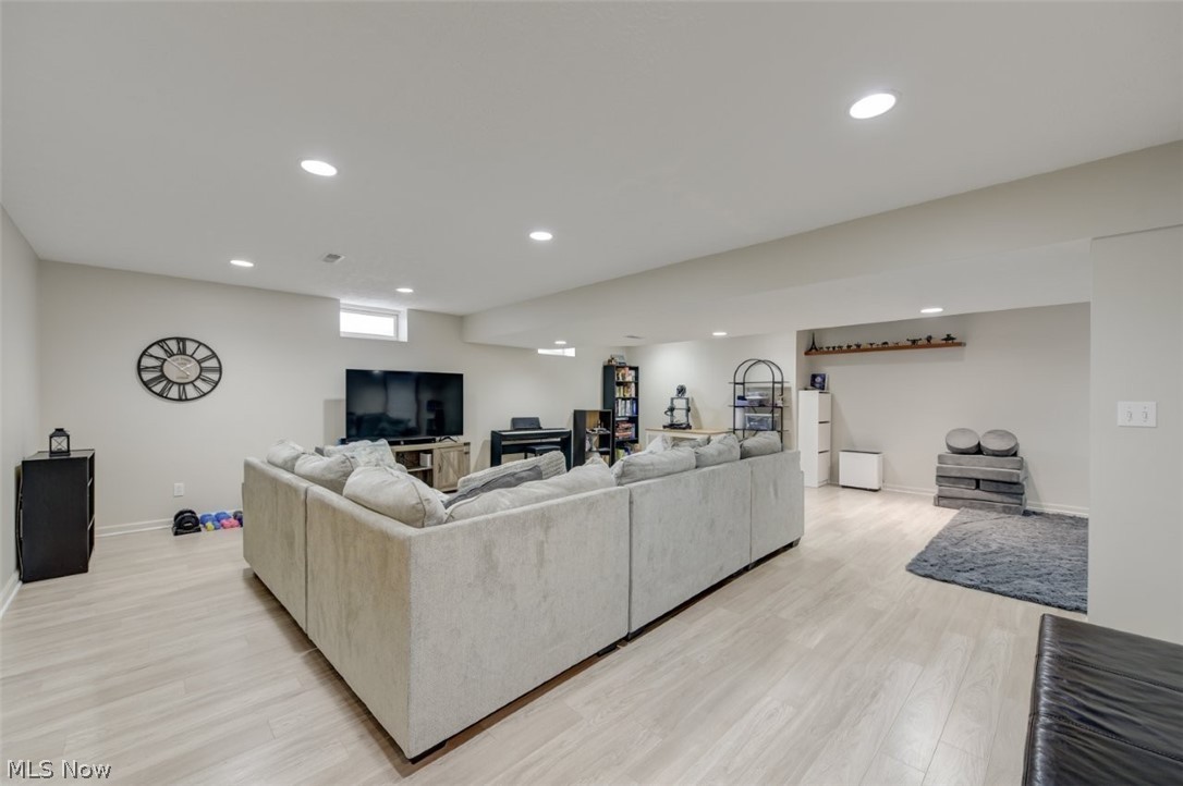 Golden Estate - Residential