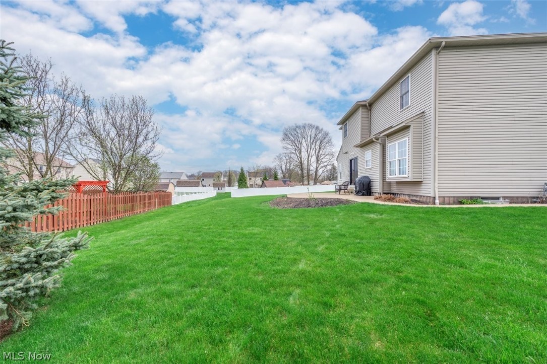 Golden Estate - Residential