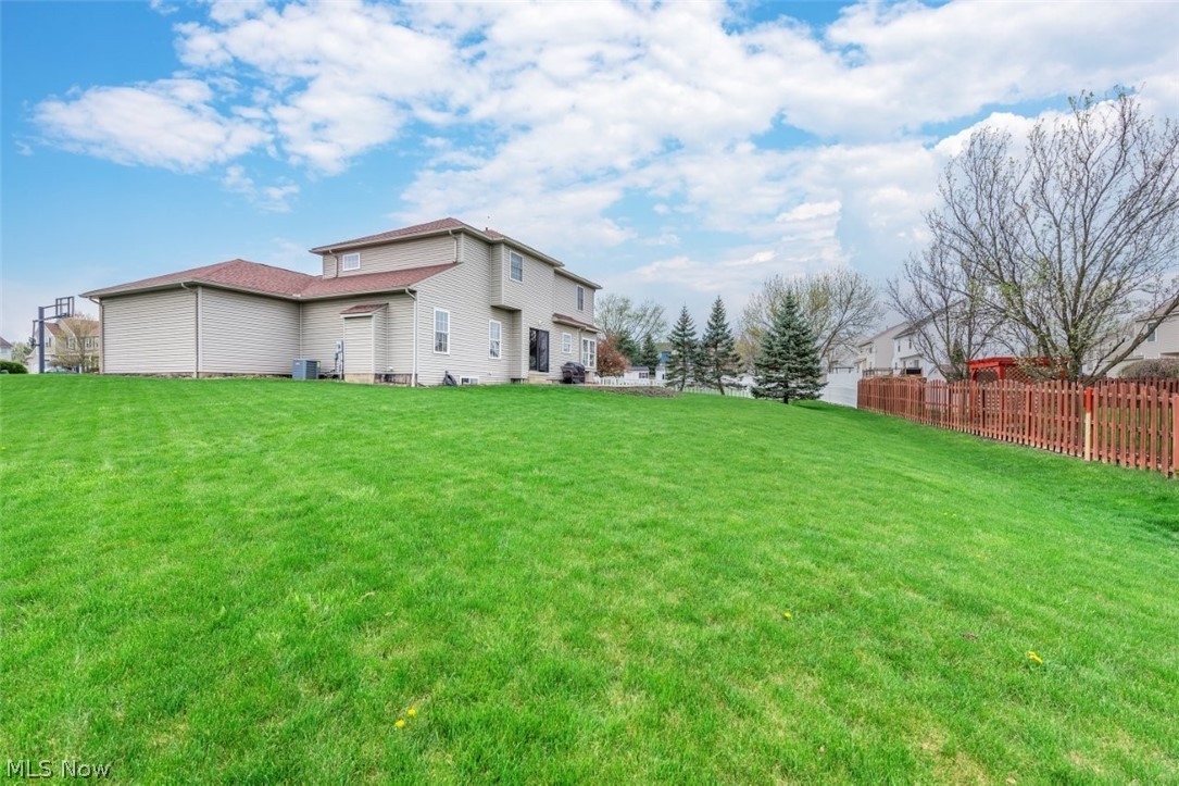 Golden Estate - Residential