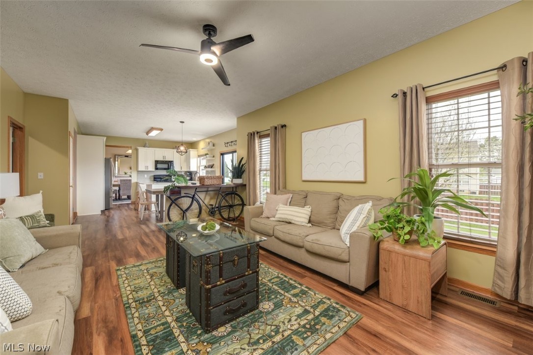 Golden Estate - Residential